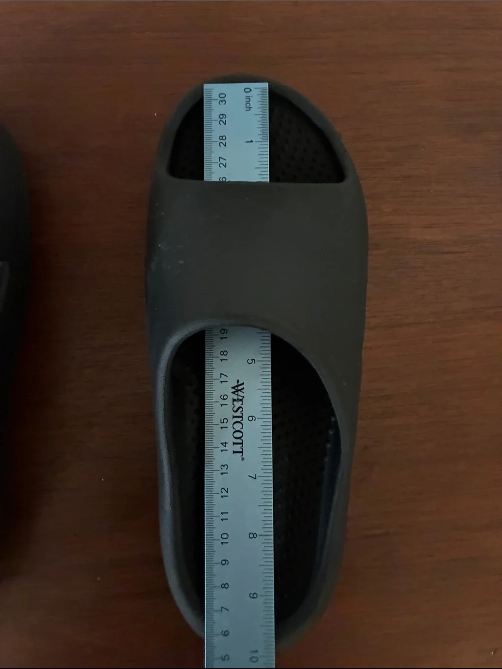 CROCS image shows